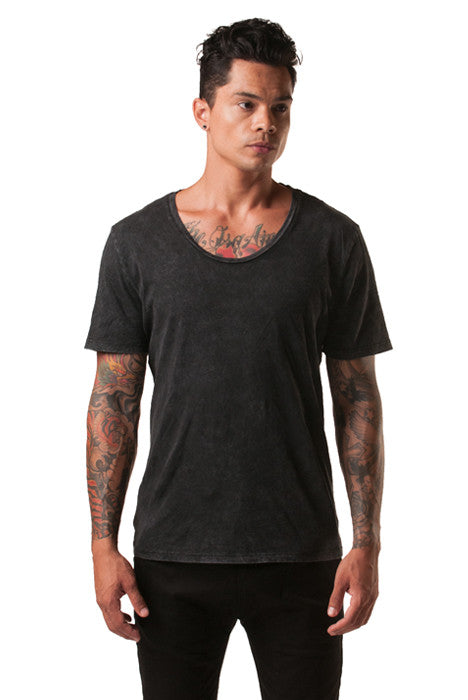Poseidon Black Mineral Wash Wide Neck Cotton Tee – denimkratos
